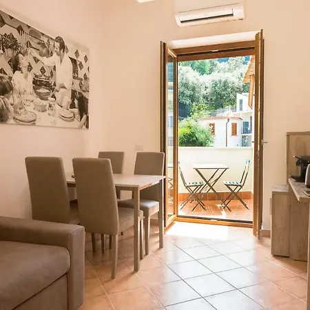 Casa D'Amare Hotel Sorrento Exterior photo