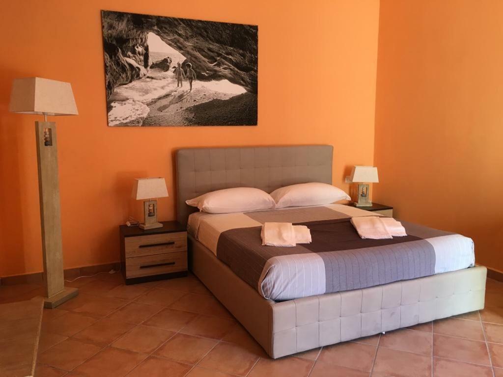 Guest house Casa D'amare 2*